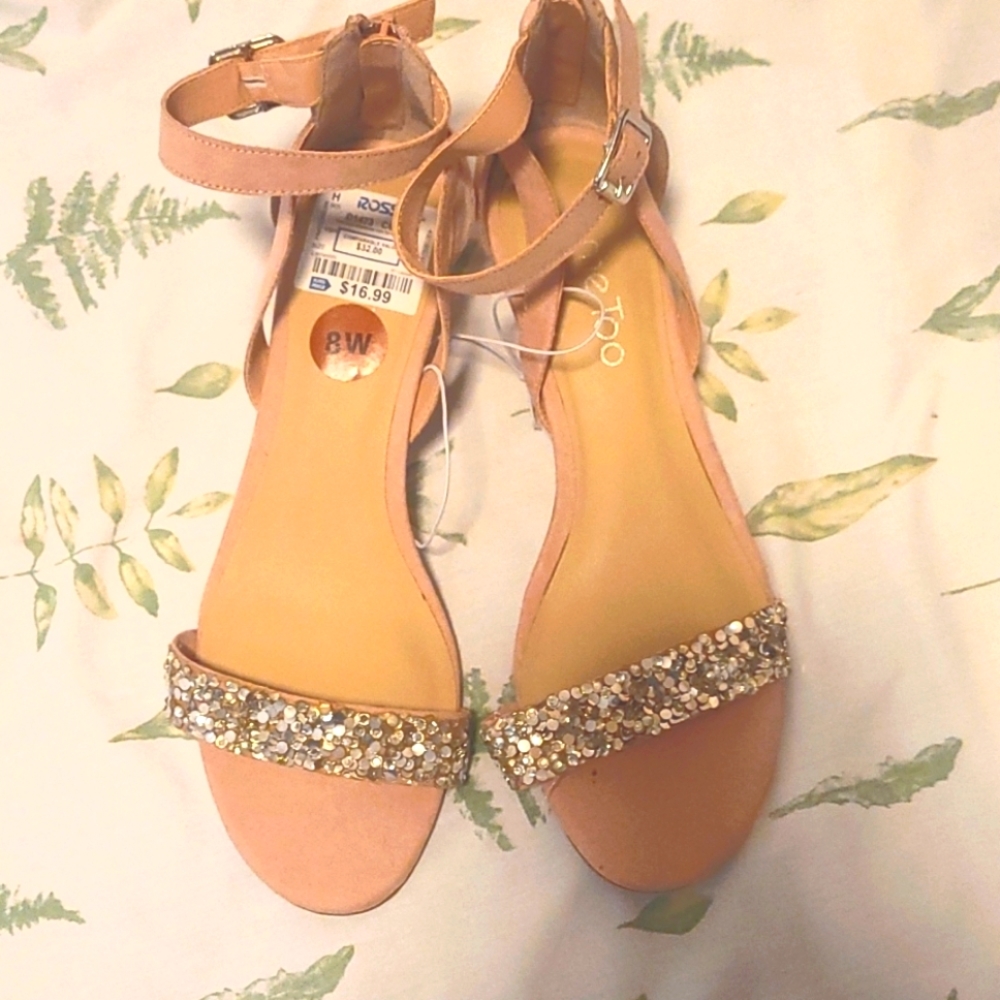 New with tags!Pink rhinestone wedges